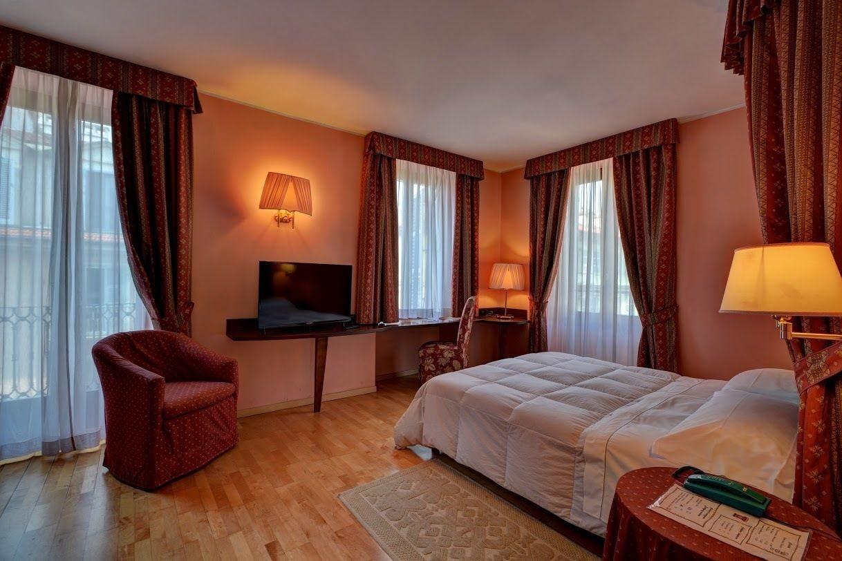 Hotel Due Mondi Турин Экстерьер фото